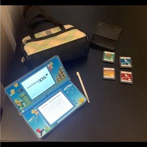 Super Mario Bros DS Console, Stylus Pen, Four (4) Games & Case
